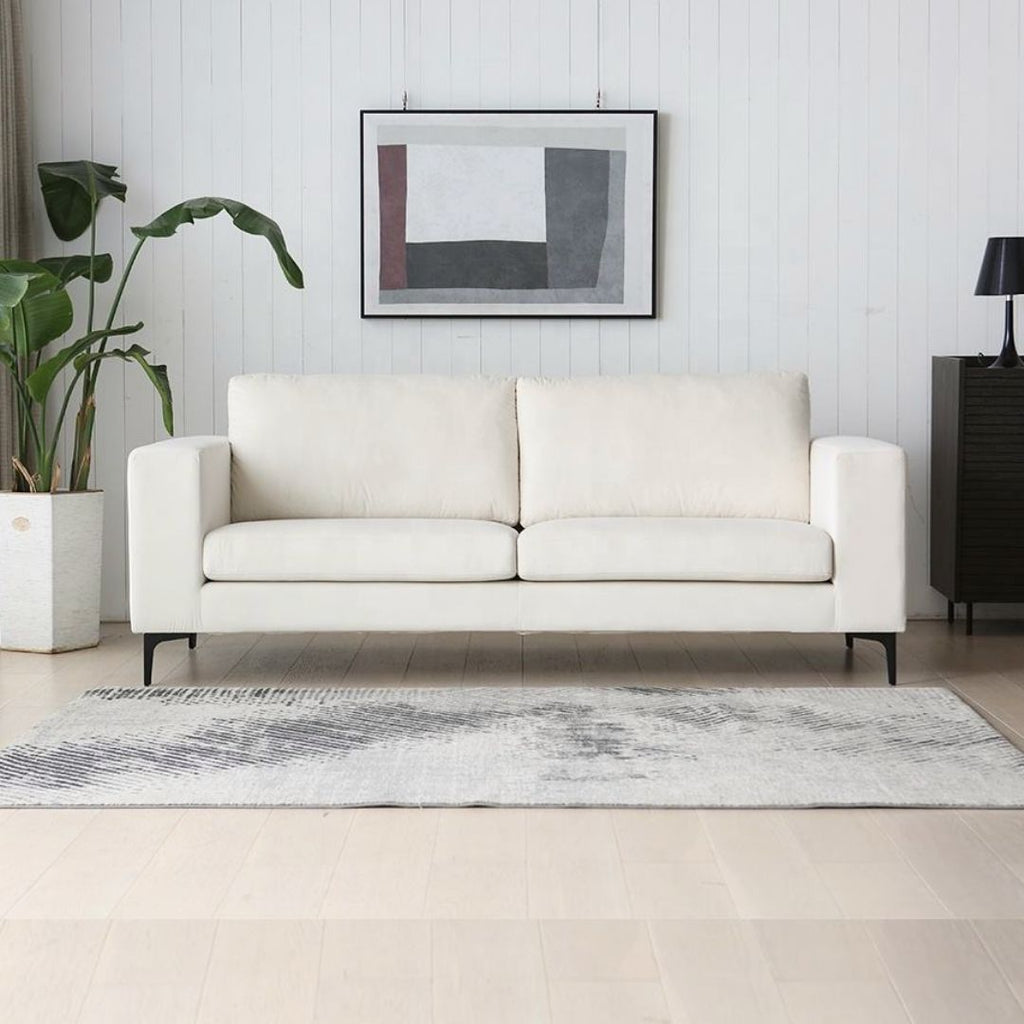 Moderne og minimalistisk hvit sofa