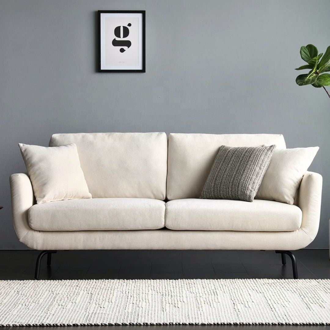 Stilig og komfortabel lys sofa